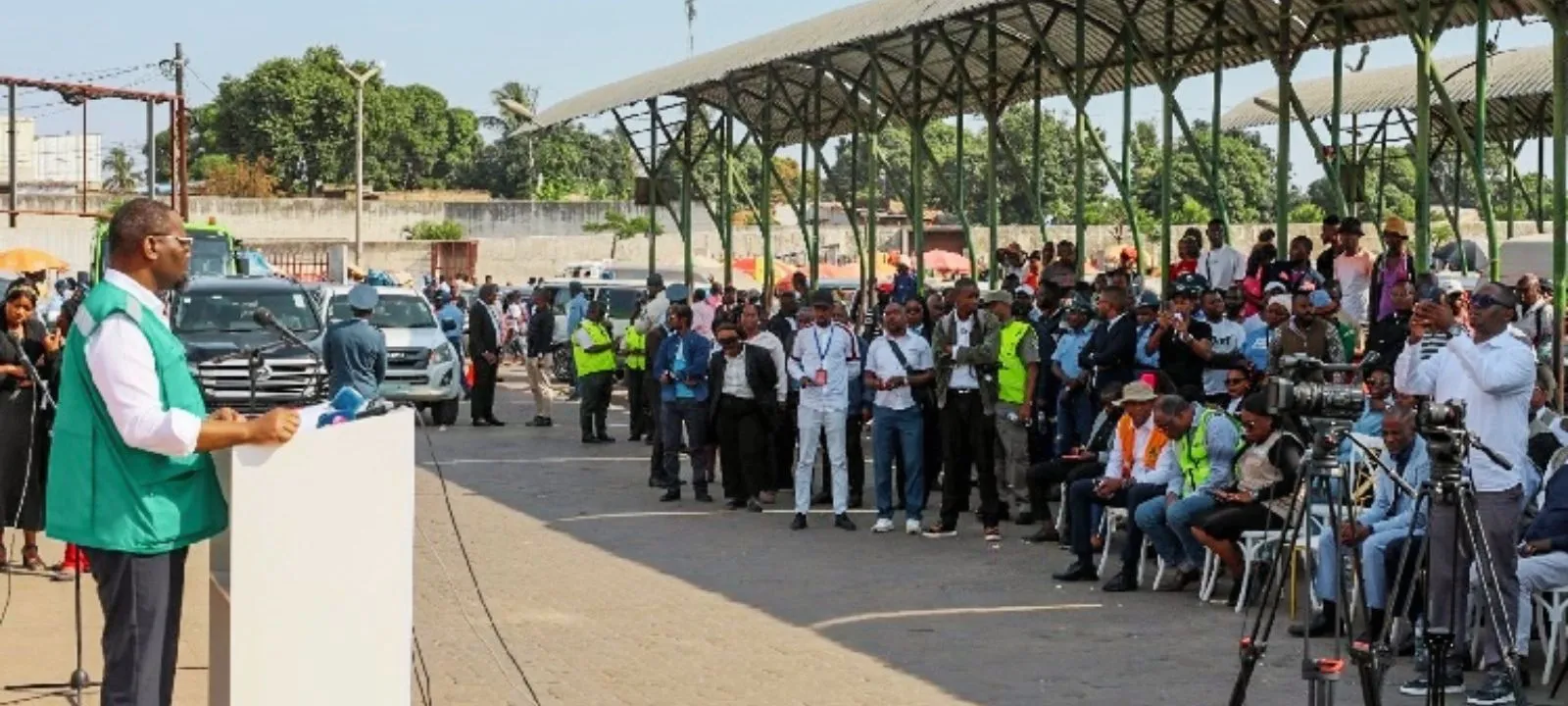 Chapeiros moçambicanos recebem licenças gratuitas